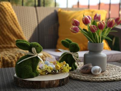 Kako balkon spremeniti v prijeten pomladni kotiček