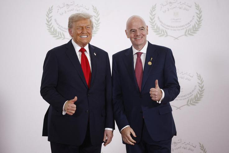 Donald Trump in Gianni Infantino sta po poročanju Daily Maila svetovno prvenstvo v nogometu potegnila v greznico. | Foto: Reuters