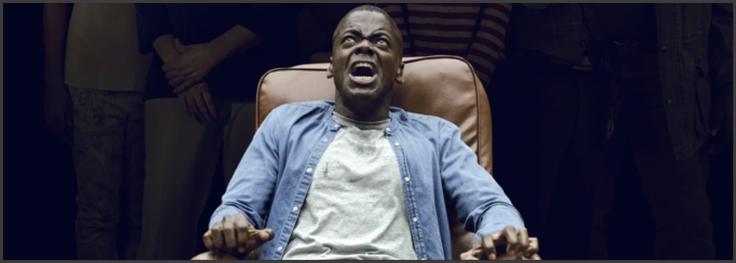 Temnopolti mladenič (Daniel Kaluuya) obišče družinsko posestvo svojega belopoltega dekleta, kjer sprva naleti na toplo dobrodošlico, nato pa odkrije resnico, ki je bolj srhljiva od česarkoli, kar si je lahko predstavljal. Srhljivka Jordana Peela je prejela oskarja za najboljši izvirni scenarij, za kipce pa se je potegovala še v treh kategorijah (film leta, režija in glavni igralec). • V videoteki DKino.

 | Foto: 