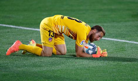 Jan Oblak kar ne more prekiniti fantastičnega niza