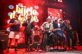 Bijelo Dugme, Stožice