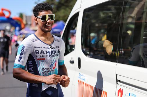 Daniel Skerl, italijanski kolesar, ki obvlada slovensko. In to z razlogom.