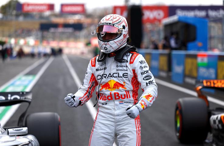 Max Verstappen je vajen zmag in prvih štartnih položajev, a že dolgo ni bil tako vesel.  | Foto: Reuters
