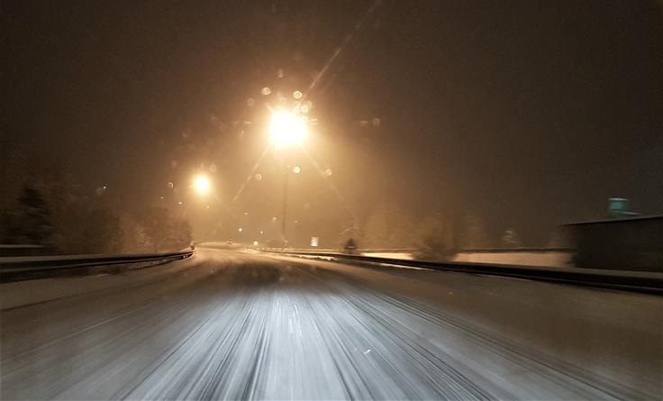 Jutranje razmere z Dolenjske proti Ljubljani. | Foto: Metka Prezelj