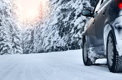 Kako zagotoviti, da vas sneg in mraz ne bosta prikrajšala za varnost in udobje med zimsko vožnjo?