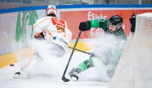 Olimpija izgubila dve minuti pred koncem in prepustila prvo mesto