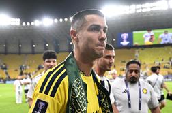 Začelo se je z alarmom zaradi rakete, končalo z Ronaldovim zadetkom in čustveno gesto