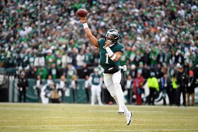 Jalen Hurts naslova prvaka NFL še nima. | Foto: Reuters