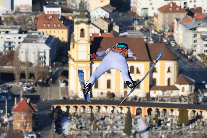 Domen Prevc, Innsbruck | Domen Prevc je v današnjih kvalifikacijah v Innsbrucku zasedel zanj sila skromno 30. mesto. | Foto Reuters