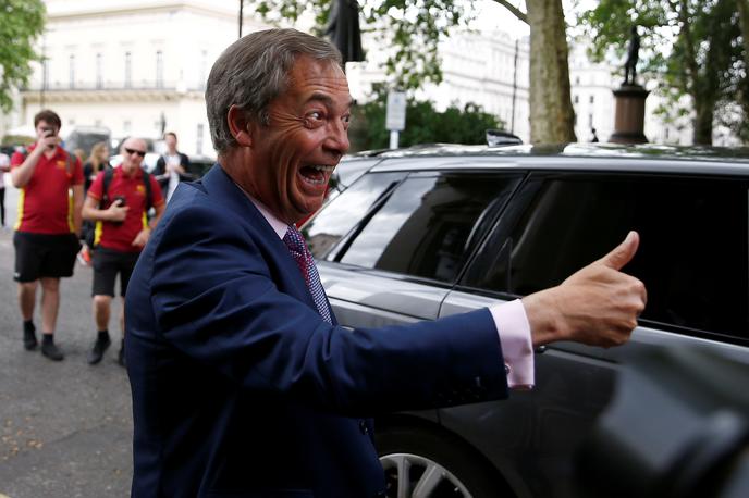 Nigel Farage | Nigel Farage je sporočil, da se njegova Stranka brexit v Evropskem parlamentu ne bo pridružila politični skupini Evropa narodov in svobode (ENF). | Foto Reuters