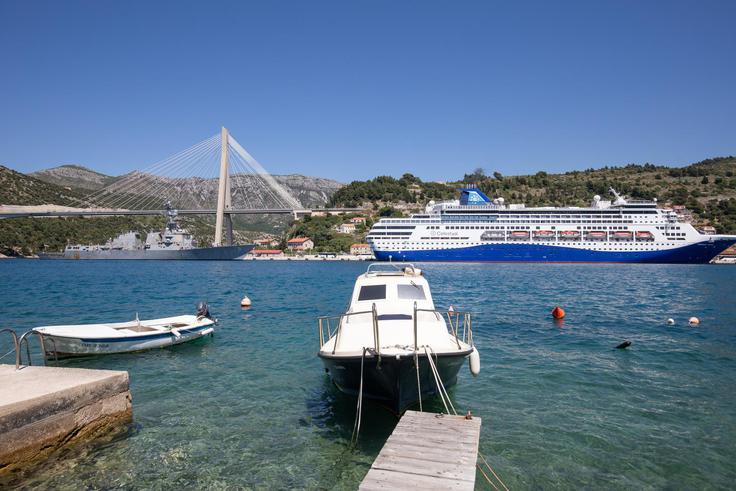 rušilec, ameriška mornarica, USS Oscar Austin | Foto: Grgo Jelavic/Pixsell