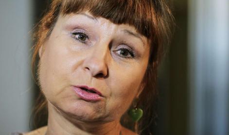 Violeta Tomić se je oglasila iz bolnišnice: Nekaj časa me ne bo