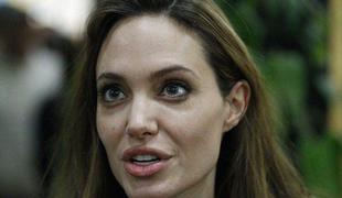 Video: Kratek in odločen NE Angeline Jolie