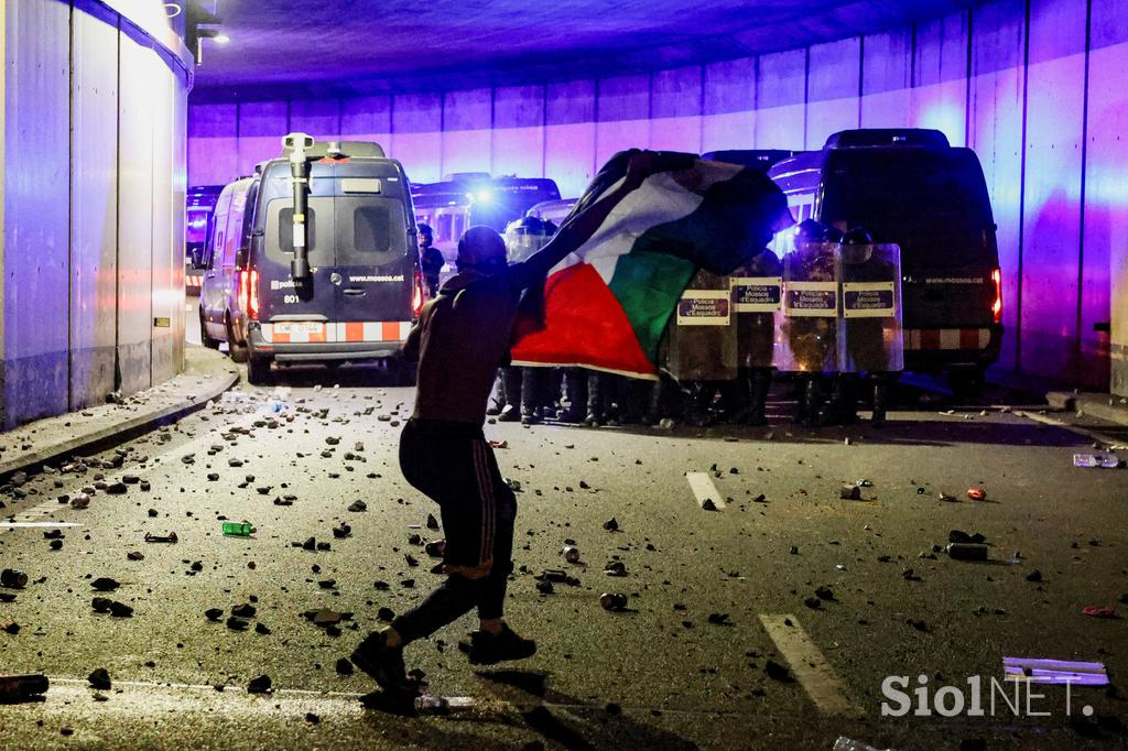 protesti, Gaza, podpora, aktivisti, policija, Palestina