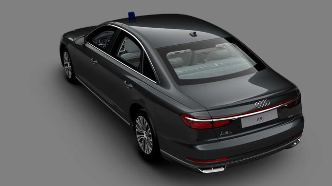 Blindirani A8 L je trenutno mogoče naročiti le v Rusiji, kjer je očitno povpraševanje po takšnih avtomobilih veliko. | Foto: Audi