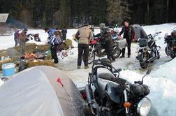 Motociklistični zbor v snegu