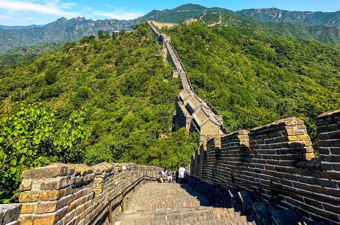 Junija letos se je prvič povzpela na Veliki kitajski zid. | Foto: Osebni arhiv Hane Brvar