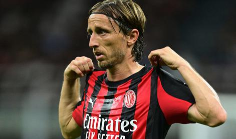 Modrić z Milanom doživel šok, de Bruyne že osrečuje navijače Napolija