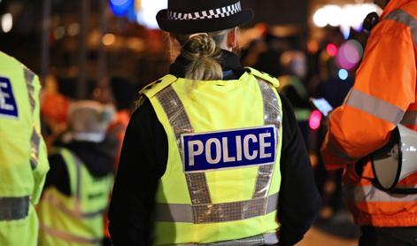 Londonska policija z obsežno akcijo proti tatovom mobilnih telefonov