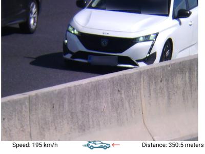 Pod vplivom kokaina vozil 195 kilometrov na uro