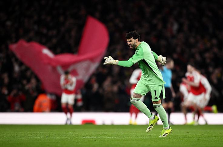 Topničarji so se v 84. minuti veselili izenačenja na 2:2, a je njihovo veselje trajalo le nekaj minut, saj je goste iz Manchestra znova popeljal v vodstvo Brazilec Matheus Cunha. | Foto: Reuters