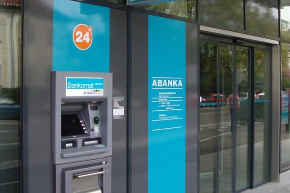 Abanka lani dobiček zvišala za polovico