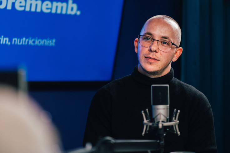 "Ljudje se velikokrat preveč ukvarjajo s stvarmi, ki niso pomembne, pozabijo pa na dva pomembna vidika zdrave prehrane," pravi prehranski svetovalec. | Foto: Jan Lukanović