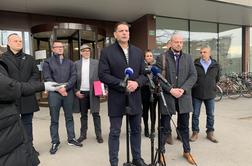 Stranka Resni.ca optimistična ob vložitvi kandidatnih list v vseh volilnih enotah