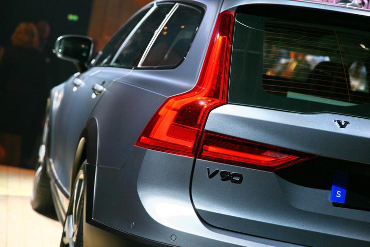 Volvo V90 cross country | Foto: Vinko Kernc