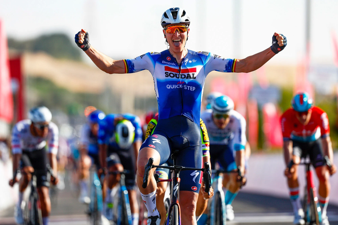 Tim Merlier 1. etapa UAE | Belgijec Tim Merlier (Soudal-Quick Step) je bil najhitrejši v prvi etapi dirke svetovne serije po Združenih arabskih emiratih. | Foto UAE Tour