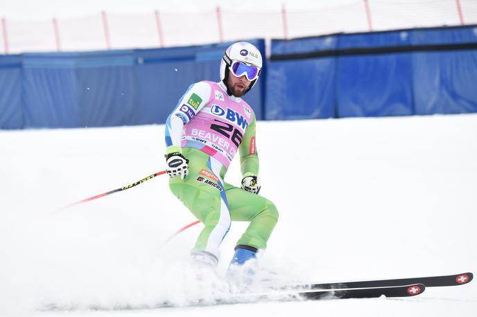 Martin Čater | Martin Čater na prvem treningu še ni iskal najhitrejše linije. | Foto Reuters