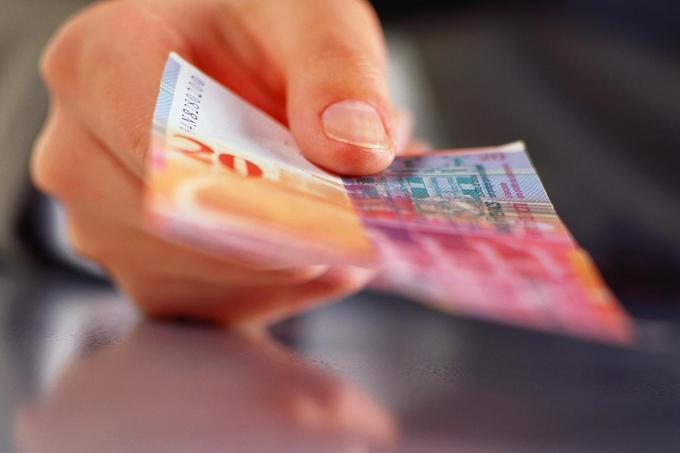 Švicarski franki | Foto: Reuters