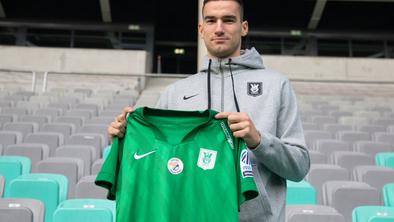 Olimpija tik pred odhodom v Umag pripeljala novega tujca