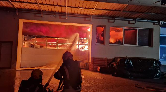 Ogromen požar pri Domžalah je pogašen. To so posledice. #foto