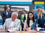 podpis pogodbe SŽ vlaki