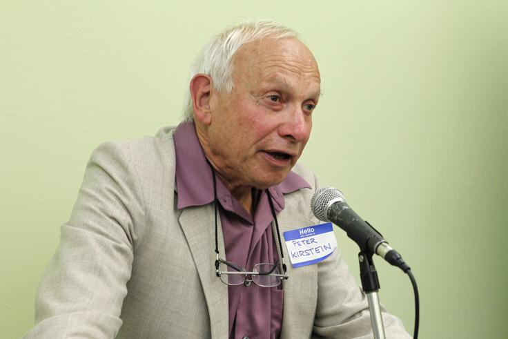 Kirstein je s kolegi z ameriške univerze Stanford leta 1975 izvedel prvi mednarodni preizkus protokola TCP. Kot je leta pozneje dejal Vint Cerf, Evropa danes vsesplošno prisotnega internetnega standarda TCP/IP ne bi sprejela tako hitro, kot ga je, če se Peter Kirstein ne bi močno upiral (tudi političnim) pritiskom, naj razišče mogoče alternative. | Foto: Reuters