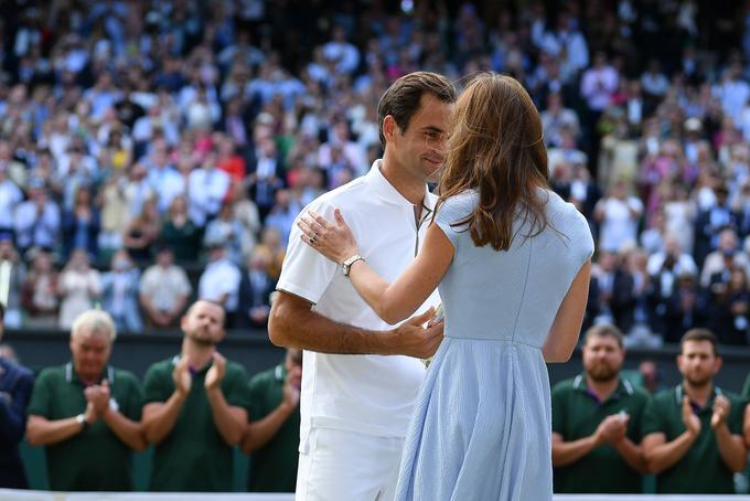 Roger Federer leta 2019 po finalu Wimbledona, ko je zapravil dve zaključni žogici za zmago. | Foto: Guliverimage/Vladimir Fedorenko