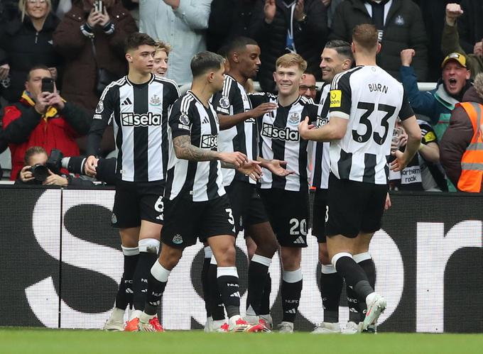 Newcastle je v pravi poslastici ugnal Nottingham Forest. | Foto: Reuters