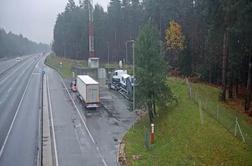 Pozor, razlitje nafte na štajerski avtocesti
