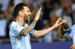 Argentinski vihar po vstopu Messija v igro, Vidal v stoti minuti rešil Čile