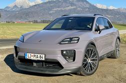 Klasični ali električni porsche? Prodajna realnost je zanimiva in zgovorna.