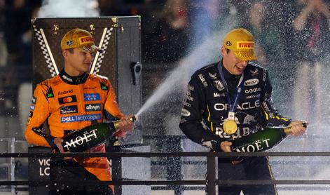 Norris v prvem zavoju zapravil zmago, Verstappen ostaja v igri za prvaka