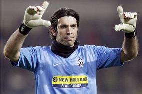 Buffon na desetdnevni prisilni počitek