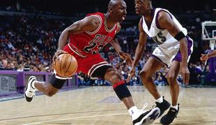 Michael Jordan še zdaj zasluži več kot Bryant, James …, a sploh ne igra