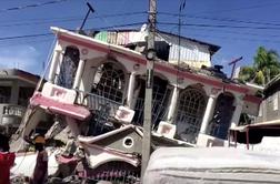 V potresu na Haitiju več kot 700 smrtnih žrtev
