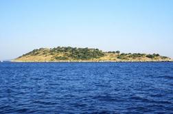 Ne le Grki, tudi Hrvatje prodajajo svoje otoke