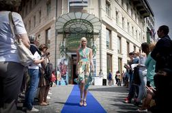 Luisa Spagnoli: manekenski sprehod po Prešernovem trgu