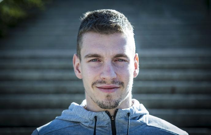Fenomen slovenskih zelenic. Odličen nogometaš, a tudi priden študent.
