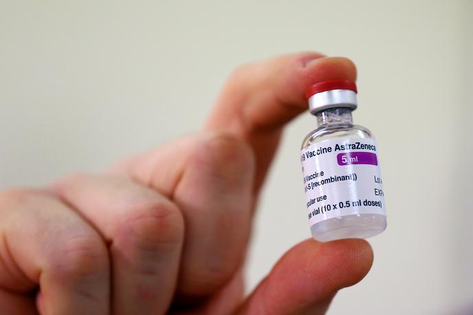 cepivo oxford | Foto Reuters