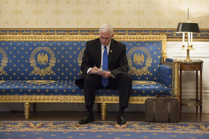 Ameriški podpredsednik Mike Pence v Modri sobi | Foto: The White House